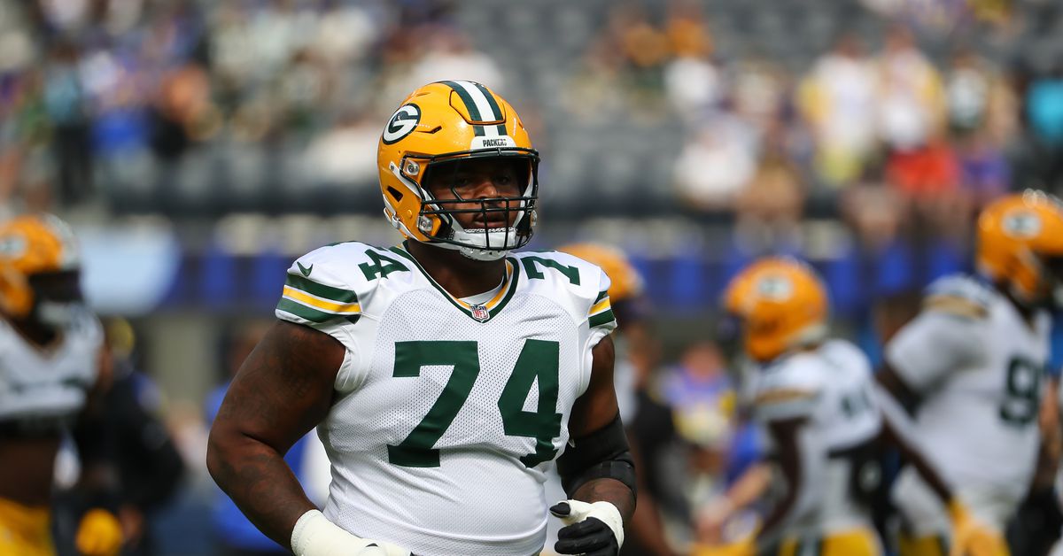 Packers hope to have Elgton Jenkins back sooner than later as he navigates back issue and position change